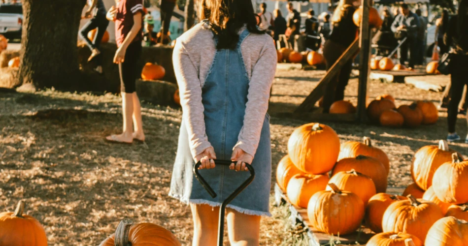 9 Haunted Houses and Pumpkin Patches In & Around Birmingham