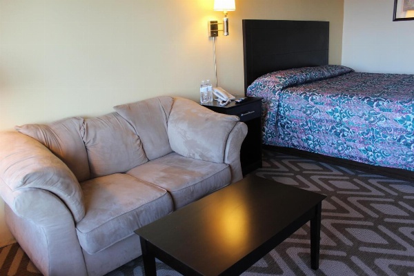 Tourway Inn image 1