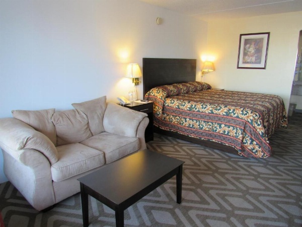 Tourway Inn image 11