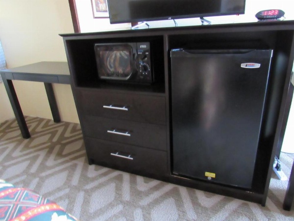 Tourway Inn image 7
